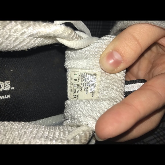 Sketchers shape ups - Picture 3 of 3